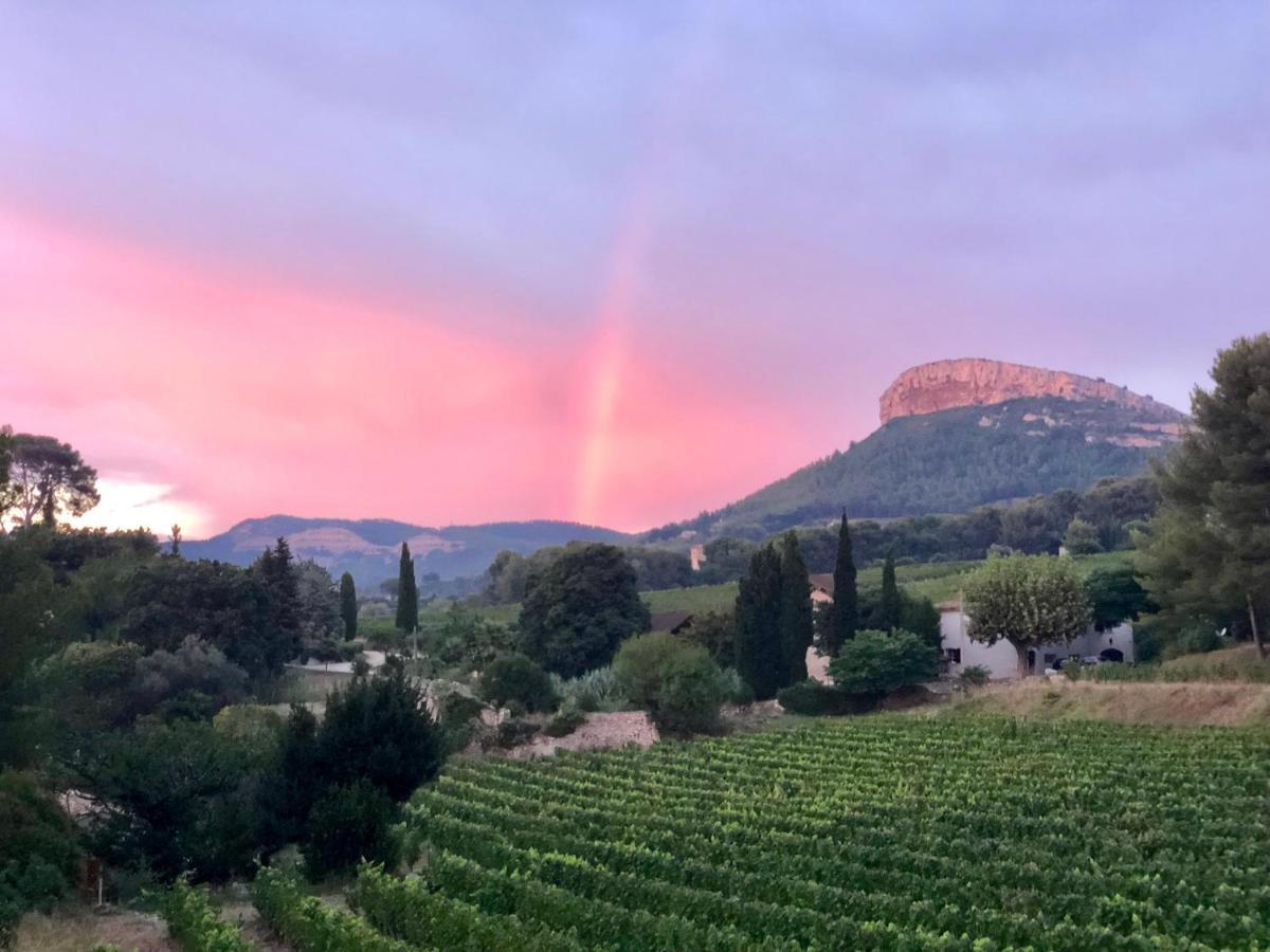 הוילה La Dependance Du Clos De La Tour קסיס מראה חיצוני תמונה